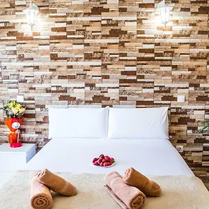 Poseidon - Hm Guest house